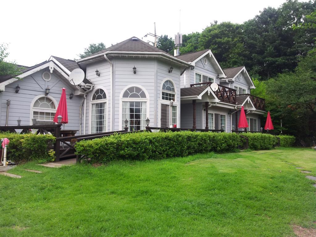 Bluesky Pension Gapyeong Exterior foto